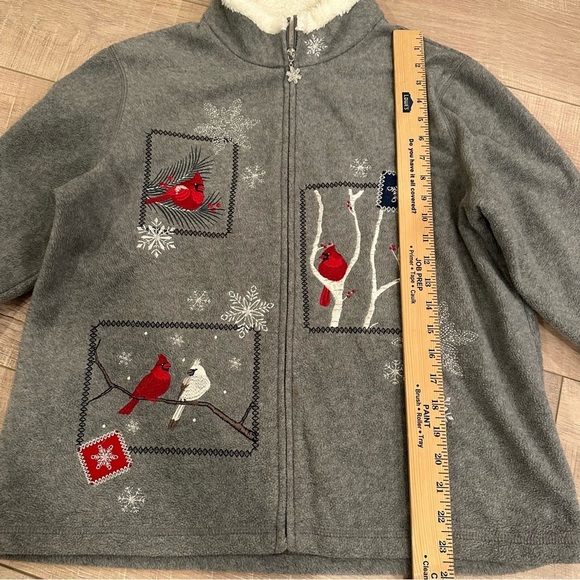 CROFT & BARROW PETITE LARGE WOMENS GRAY RED BIRD CARDINAL ZIP FLEECE JACKET - Picture 4 of 6